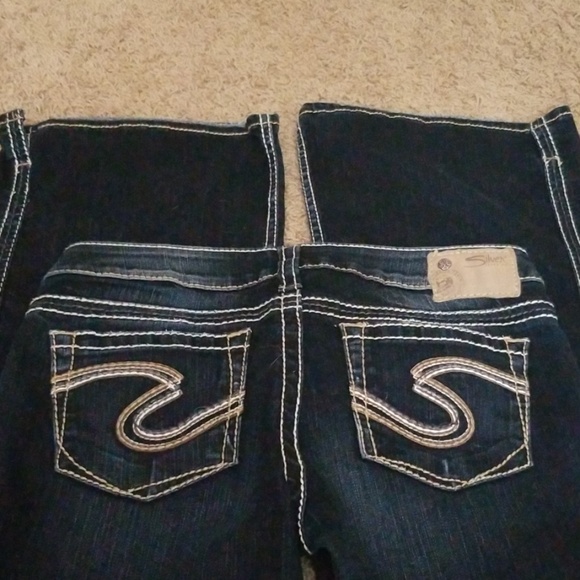 Silver Jeans - Picture 3 of 4